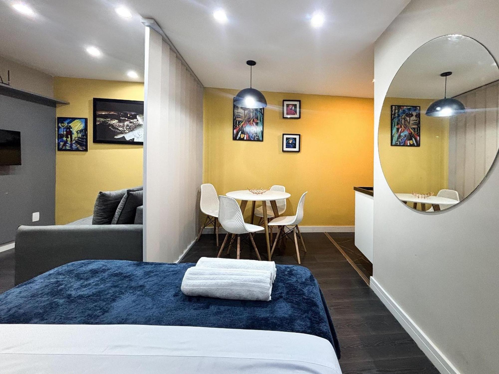 Santos Vahlis Apartment *